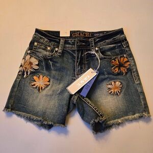Grace in LA - Size 25 - Easy Fit Shorts